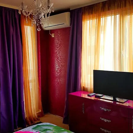 Zornitsa Apartment *